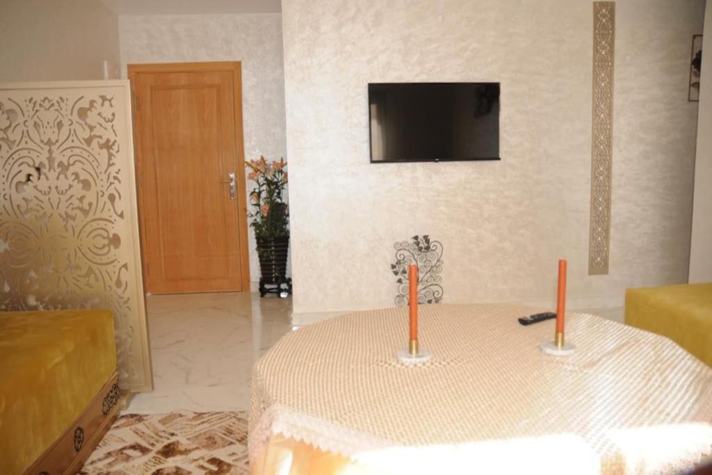 Appartement Meuble Et Bien Situe Meknes Luaran gambar